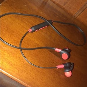 bluetooth ear buds